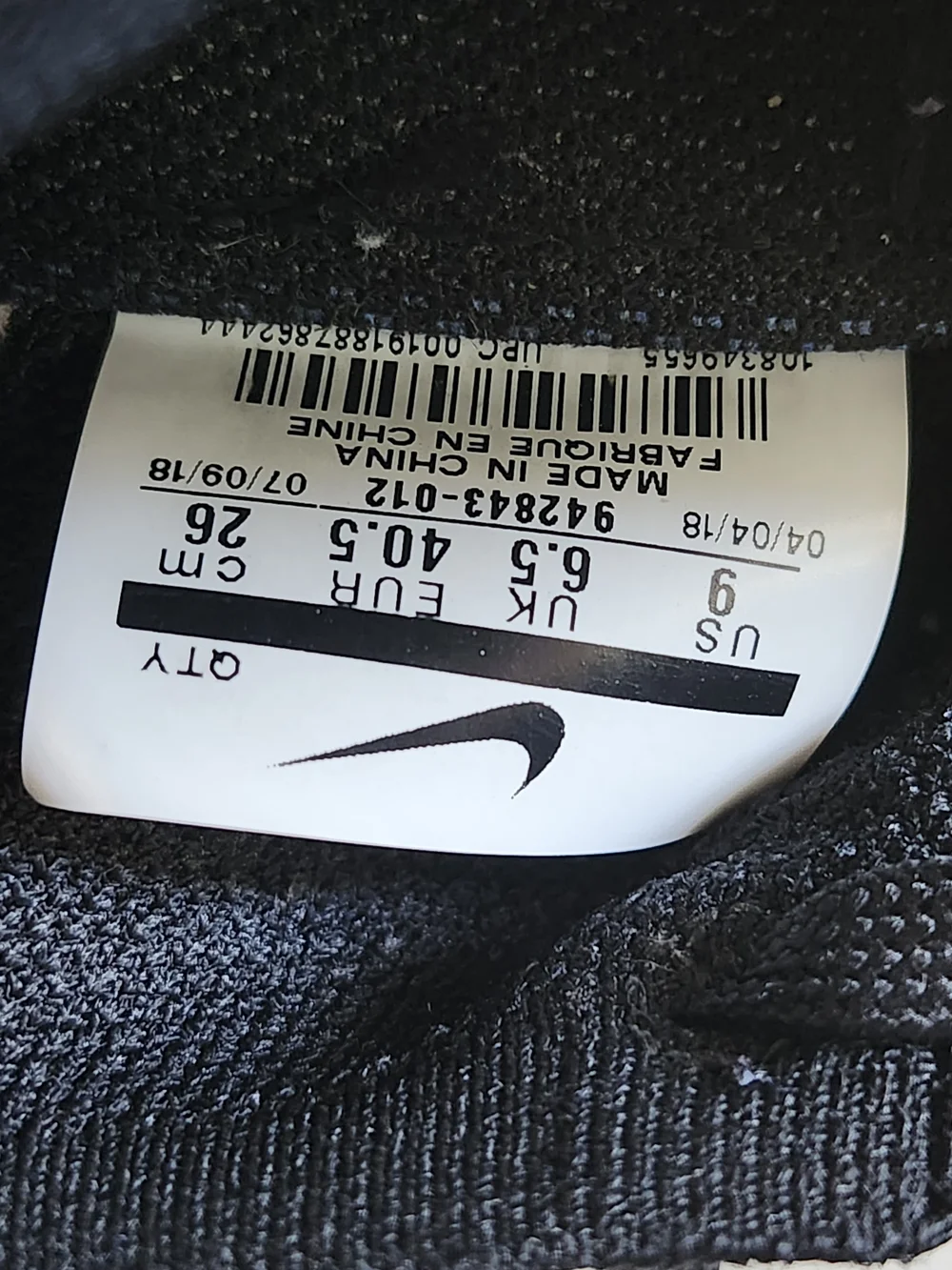Women's Size 9/26 CM Nike Air VaporMax Flyknit 2 Black Metallic Gold 942843-012